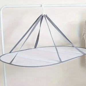1-Piece Hanging Mesh Drying Basket with Storage Pockets